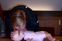 18785_2014_baby_erste_hilfe_11