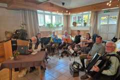 61c6c6ad-dff7-4d36-9ea6-408b65455163